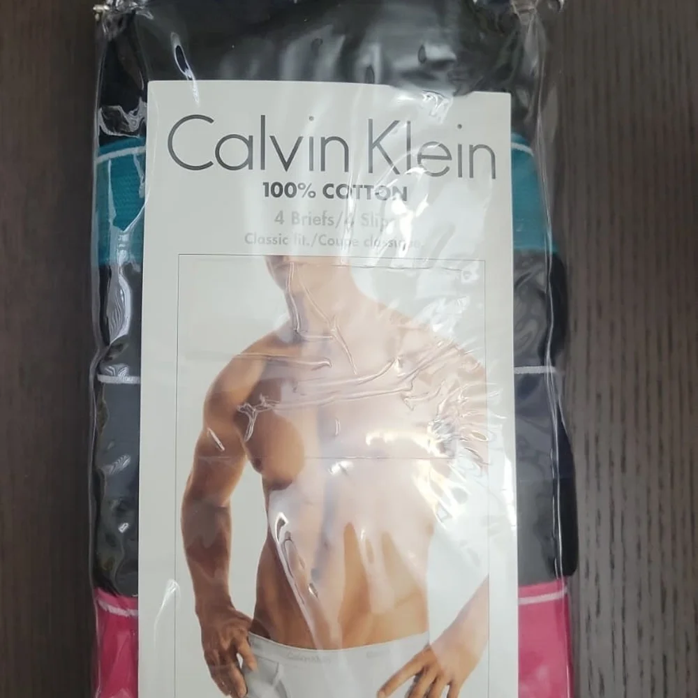 Calvin Klein 4-Pack Men's Cotton Briefs in Black, Teal & Pink
